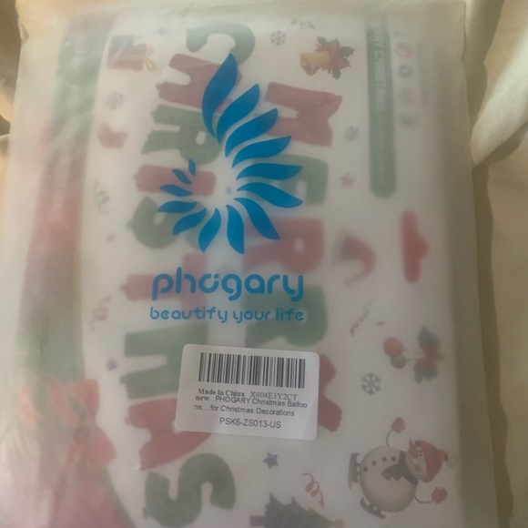 Merry Christmas Air-Filled Balloon Set - Picture 4 of 5